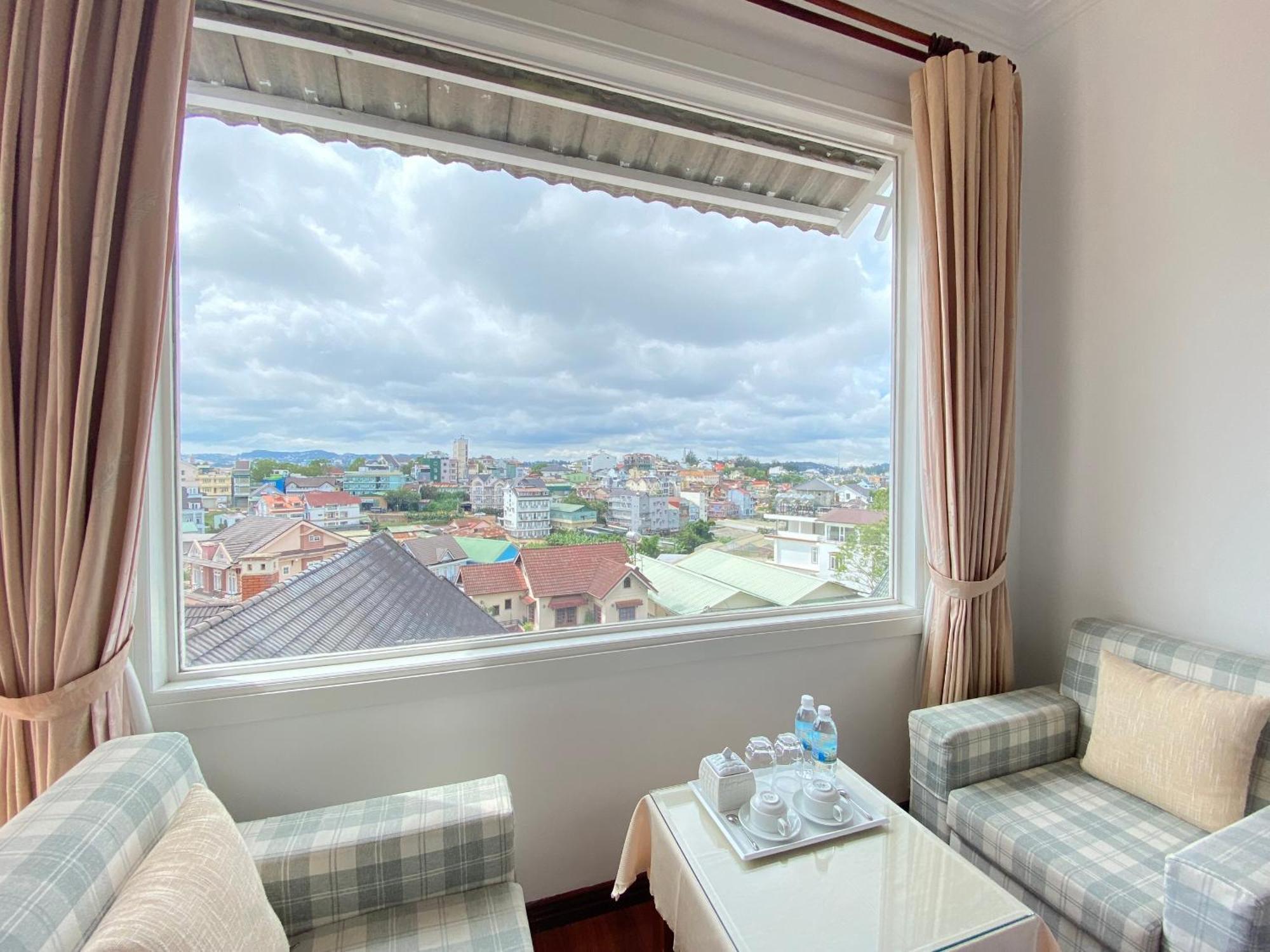 Villa Minh Tuyet Dalat מראה חיצוני תמונה